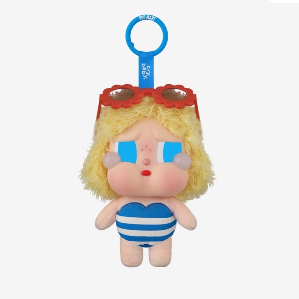 POP MART Crybaby vacation mode on